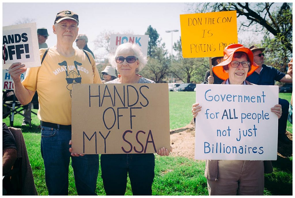 roseburg oregon stop the cuts protest